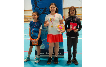 Lucile 3ème en benjamines (sur 6)